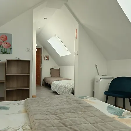 L'ancienne Forge 3 D'hôtes à L'étage La Forge , L'enclume Et Le Marteau 3*