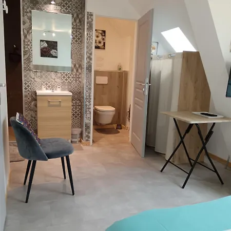 L'ancienne Forge 3 D'hotes A L'etage La Forge , L'enclume Et Le Marteau Bed and breakfast